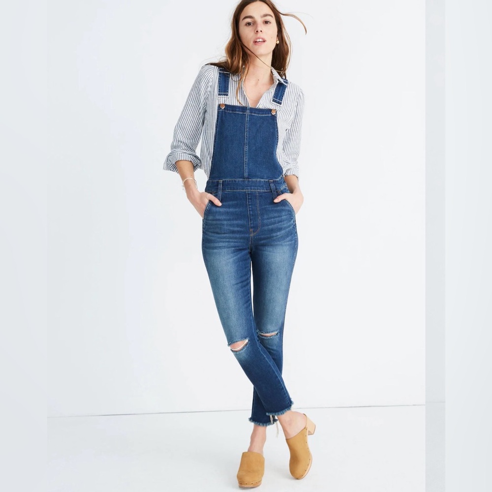 Madewell Roadtripper Overalls in Brodie Wash Dark Blue Distressed Like New